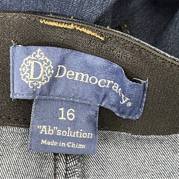 Democracy Indigo Wash "Ab"solution® Straight Leg Jean Mid Rise High Stretch 16 - Picture 7 of 9